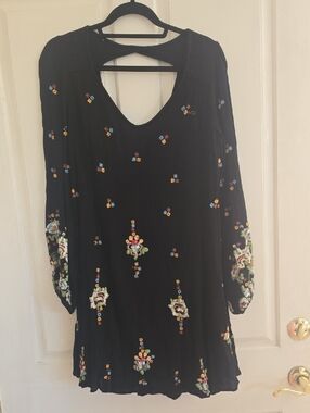 Free People Black Long-Sleeve Embroidered Tunic Dress